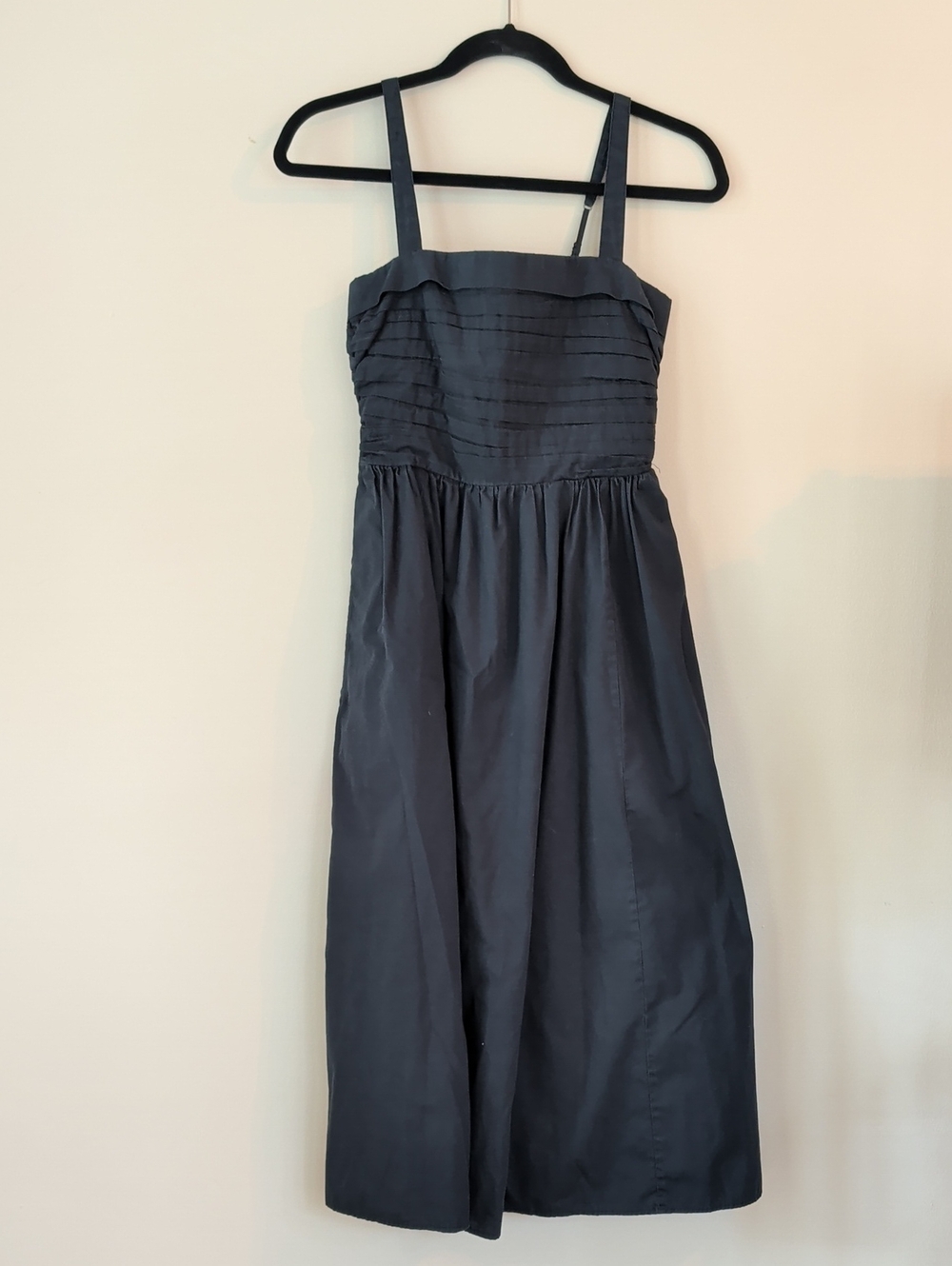 Abercrombie & Fitch Navy Pleated Bodice Midi Dress